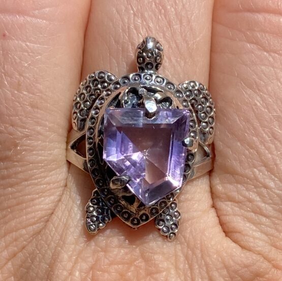 Bague réglable Tortue Améthyste facettée – Image 3
