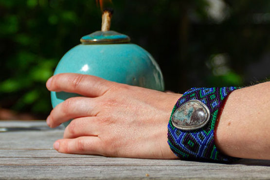 Bracelet micro-macramé celestial du Mexique – Image 2