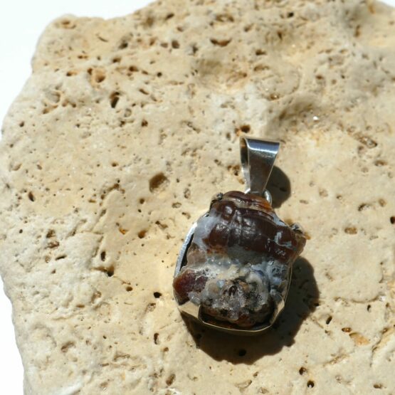 Pendentif Agate de feu brute
