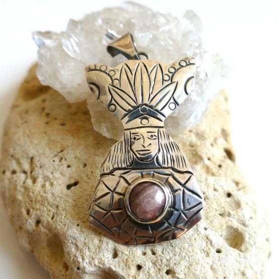 Chamane rhodochrosite
