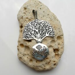 Femme Arbre Célestiale