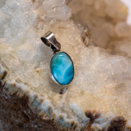 pd-larimar